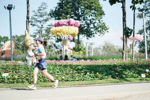 BIB: 
                            <button type="button" onclick="openModal(27610190)" class="btn btn-primary btn-sm float-right btn-popup" data-toggle="modal" data-target=".modal-high-quality">
                        <i class="fas fa-shopping-cart"></i> Add to Cart
                    </button>
                                            <button type="button" onclick="isThisMe(27610190, true)" class="btn btn-success btn-sm float-right btn-popup btn-isme hidden" data-toggle="tooltip" data-placement="bottom" title="นี่คือรูปของคุณใช่ไหม คลิกที่นี่เพื่อเอาเข้าอัลบั้ม">
                        <i class="fas fa-plus"></i> Add to album
                    </button>
                    <button type="button" onclick="isThisMe(27610190, false)" class="btn btn-warning btn-sm float-right btn-popup btn-isnotme hidden">
                        <i class="fas fa-ban"></i> Remove from album
                    </button>